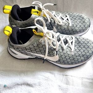Nike AQ3565-017 Metcon Dsx Flyknit 2 Lace-Up Running Shoes Women's 10/Men's 8